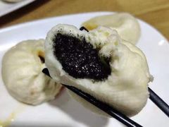 黑芝麻包-老陶包子铺(南大西南村店)
