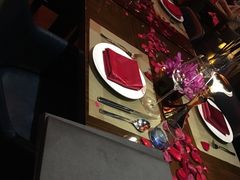 -YUE·6·西式融合餐厅(外滩六号店)