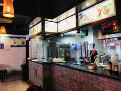 -汪一挑馄饨(老街店)