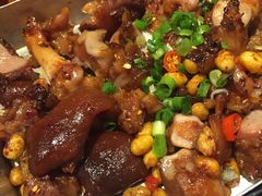 猪蹄黄豆-伍丁·烤牛肋(和平东桥店)