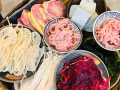 -王婆乔鲜鱼自助火锅(蜀汉路店)