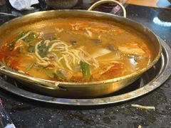 -顶顶汤火牛排火锅·经典铜锅涮肉