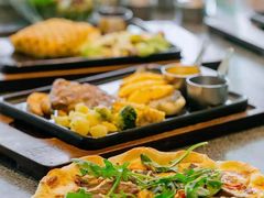 -必胜客(WOW万隆店)