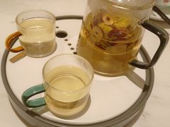 -荷花亭·湖北融合菜(中商广场店)