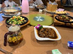 -东馆和天下特色餐饮(工农店)