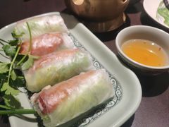 -大头虾越式风味餐厅(光明广场店)