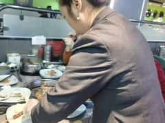 -金滏山·烤肉海鲜火锅自助(襄阳万达店)
