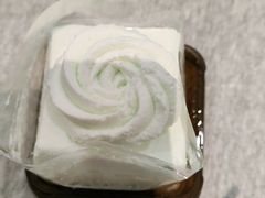 -红宝石·鲜奶小方(莘庄龙之梦店)