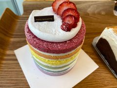 圣诞彩虹蛋糕-巴黎贝甜(五道口店)