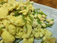 茉莉花炒鸡蛋-云海肴·汽锅鸡·云南菜(天津国金汇店)