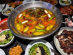 -小饕荟雅安贡椒鱼鲜馆(广福桥店)