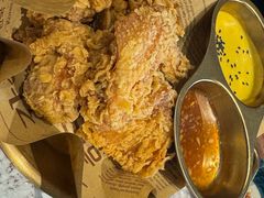 -明洞阿姨·韩式酱蟹烤肉·创意料理(三元桥店)