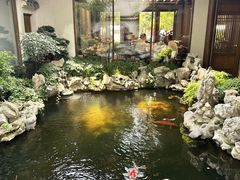 -鲤院·新中式美学·庭院餐厅(夫子庙店)