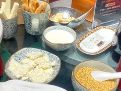 白油-九十九顶毡房(阜石路店)