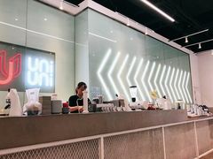 -UNI UNI(环亚凯瑟琳店)