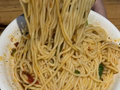 -小三峡食府(西五路店)