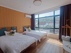 -弥舍·湖景团建泳池派对别墅·湖山境店