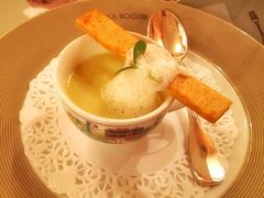 -Restaurant Paul Bocuse