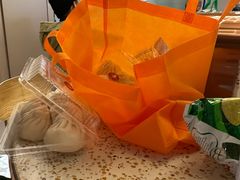-白玉兰食品甜凤店(合生汇店)