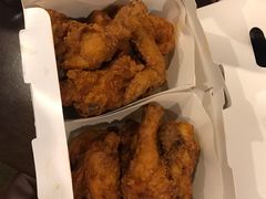 -BHC炸鸡(明洞总店)