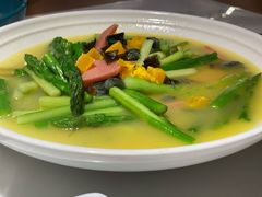 -荷塘秋月·本帮江浙菜(国权路店)