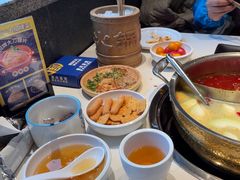 -周师兄大刀腰片火锅(磁器口直营店)
