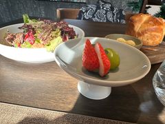 -九月里.自由花园餐厅