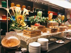 -唐拉雅秀酒店-西锦汇空中BBQ·思创餐厅