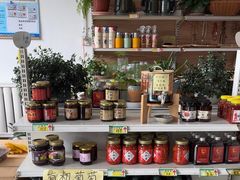 -天天向上素食餐厅(五台山店)