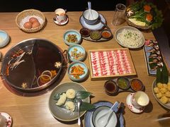 -礼舍·和牛火锅·烤肉·料理餐厅(华茂店)
