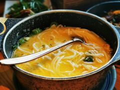 -云海肴·汽锅鸡·云南菜(天山百盛优客店)