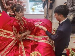 -艾米婚纱&婚礼策划