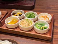 -良米山·云南野生菌过桥米线(上海首店)
