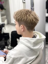 -菲·木田moontin造型salon