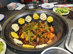 -缘福乡村铁锅炖民宿(八达岭店)