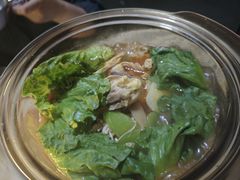 -满格嗦新疆椒麻鸡火锅.炒米粉(川大江安校区店)