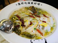 -江渔儿酸菜鱼·拔草餐厅(虎门君乐汇店)