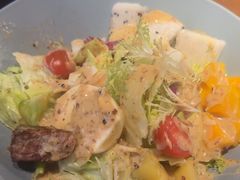 -卡普里披萨·牛扒·下午茶