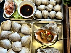 -围炉肉舍•炭烤活鳗•丹东海鲜烤肉(步行街店)