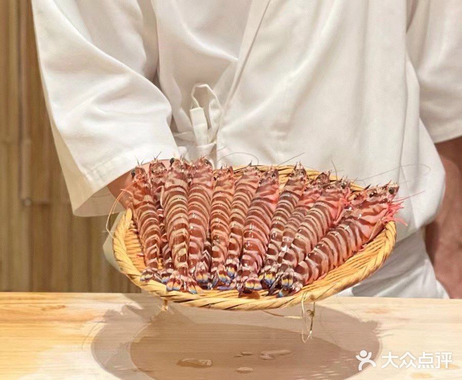   在武汉居然吃到了张学友做的omakase