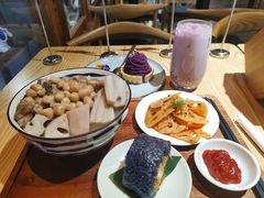 -IPSTAR·潮玩星球·主题店(上海店)