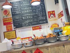 -柳州肥姨妈大骨螺蛳粉(万达中心店)