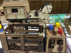 -八一路好吃街(雨田商务大厦店)