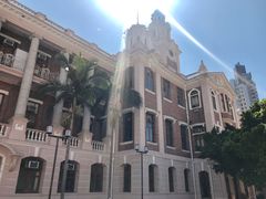 -香港大学