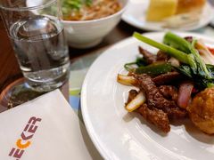 -国际青年会议酒店