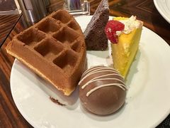 -君来湖滨饭店·玫瑰园