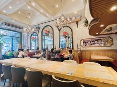 景观位-玛格萝妮比萨屋(四平店)