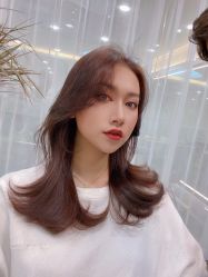 -东秀护肤造型