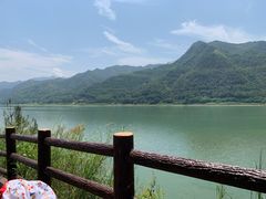 -羚羊峡古栈道森林公园