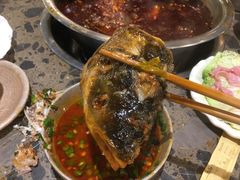-肖肖酸萝卜鱼火锅(总店)